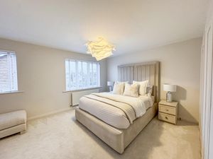 Photo 5- click for photo gallery